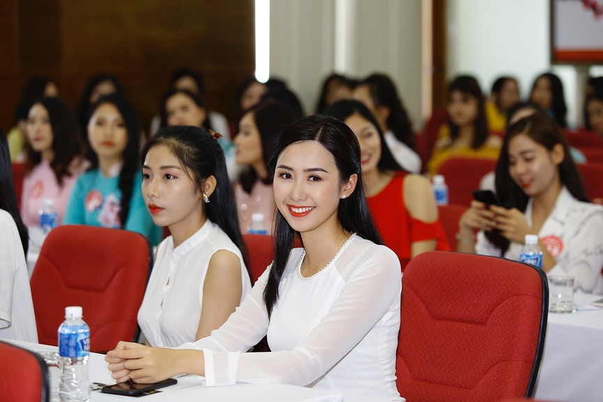 Thí sinh rạng rỡ dự khai mạc Sơ khảo phía Bắc Hoa hậu Việt Nam 2018 - ảnh 10
