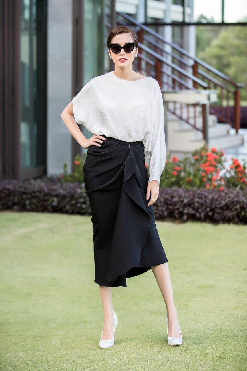 Đỗ Mỹ Linh, Hà Kiều Anh và loạt mỹ nhân chuộng chân váy bất đối xứng - ảnh 2