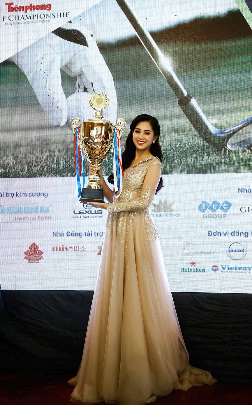 Các Hoa hậu, người đẹp háo hức với Tiền Phong Golf Championship 2018 - ảnh 4