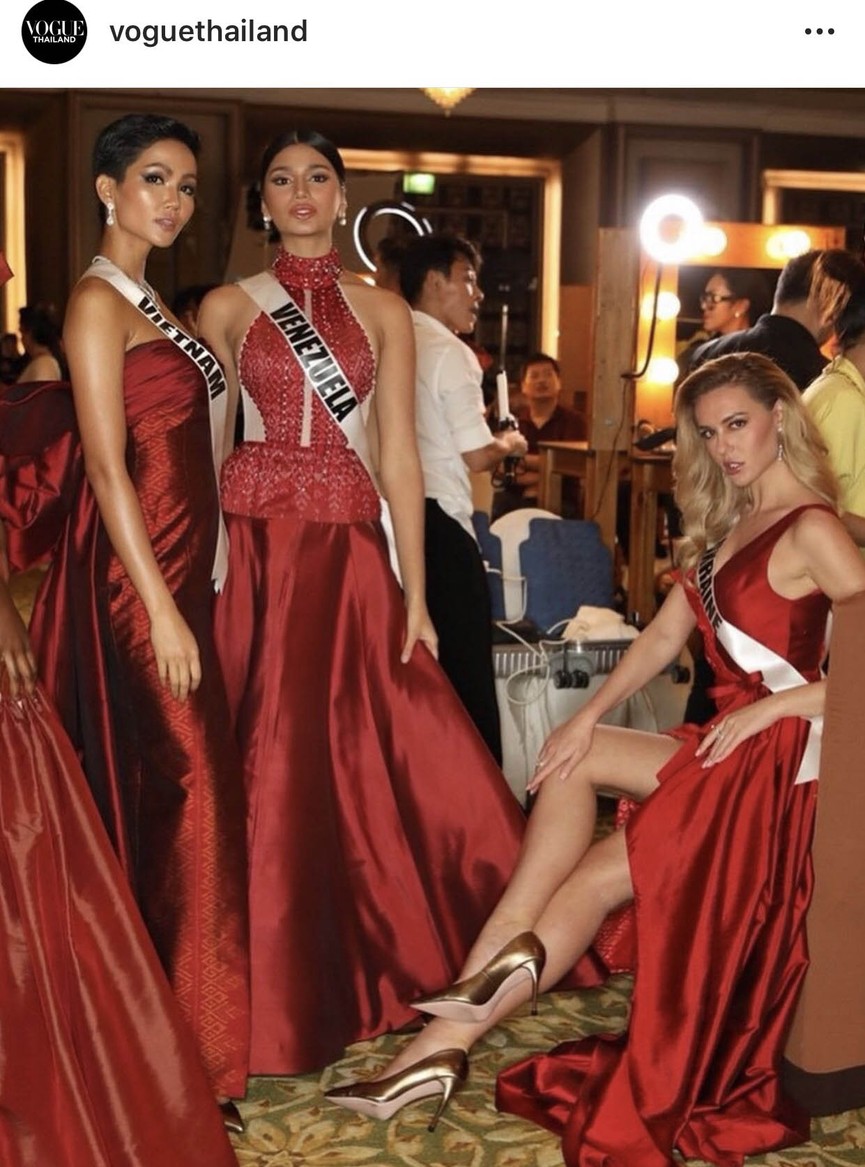 H'Hen Niê khoe vai trần, tiếp tục 'chiếm sóng' trên Vogue Thái Lan - ảnh 9