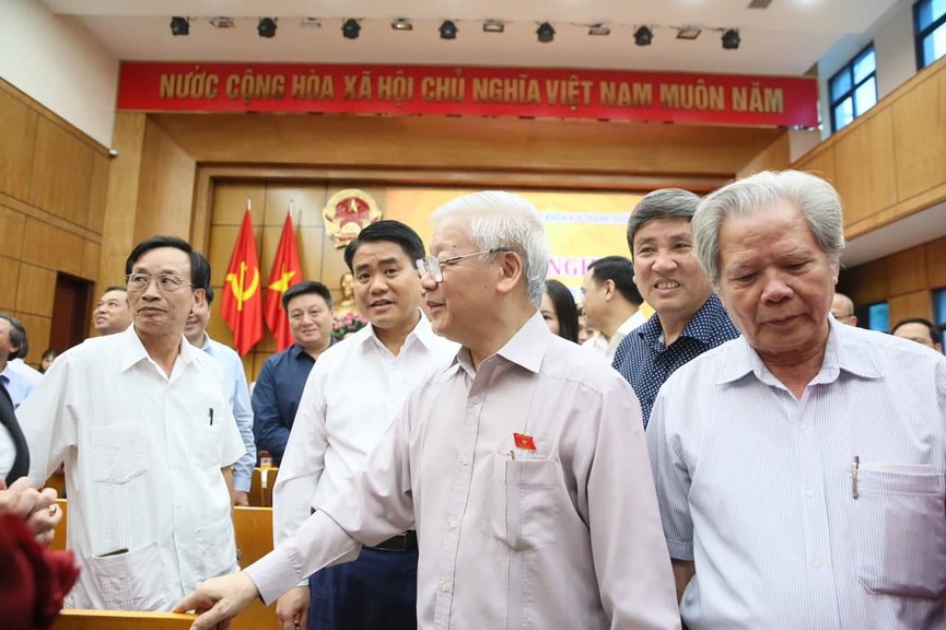 Tổng Bí thư, Chủ tịch nước tiếp xúc cử tri trước kỳ họp thứ 8, Quốc hội khóa XIV - ảnh 1