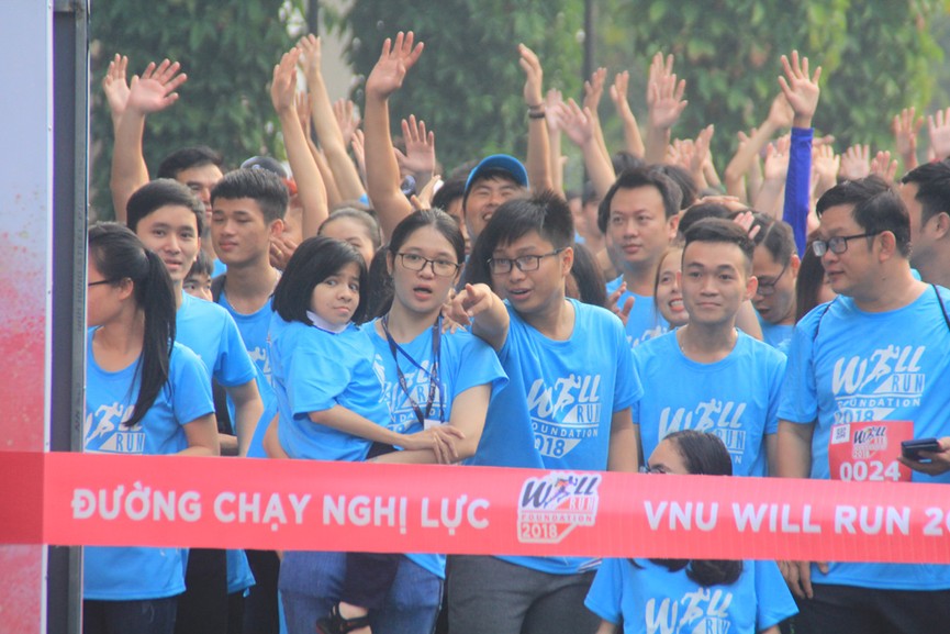 Trao 30 suất học bổng Nghị lực đến các HSSV vượt khó vươn lên - ảnh 3