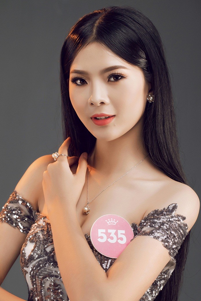 Thí sinh HHVN 2018 diện đầm dạ hội, đeo trang sức ngọc trai đẳng cấp - ảnh 39