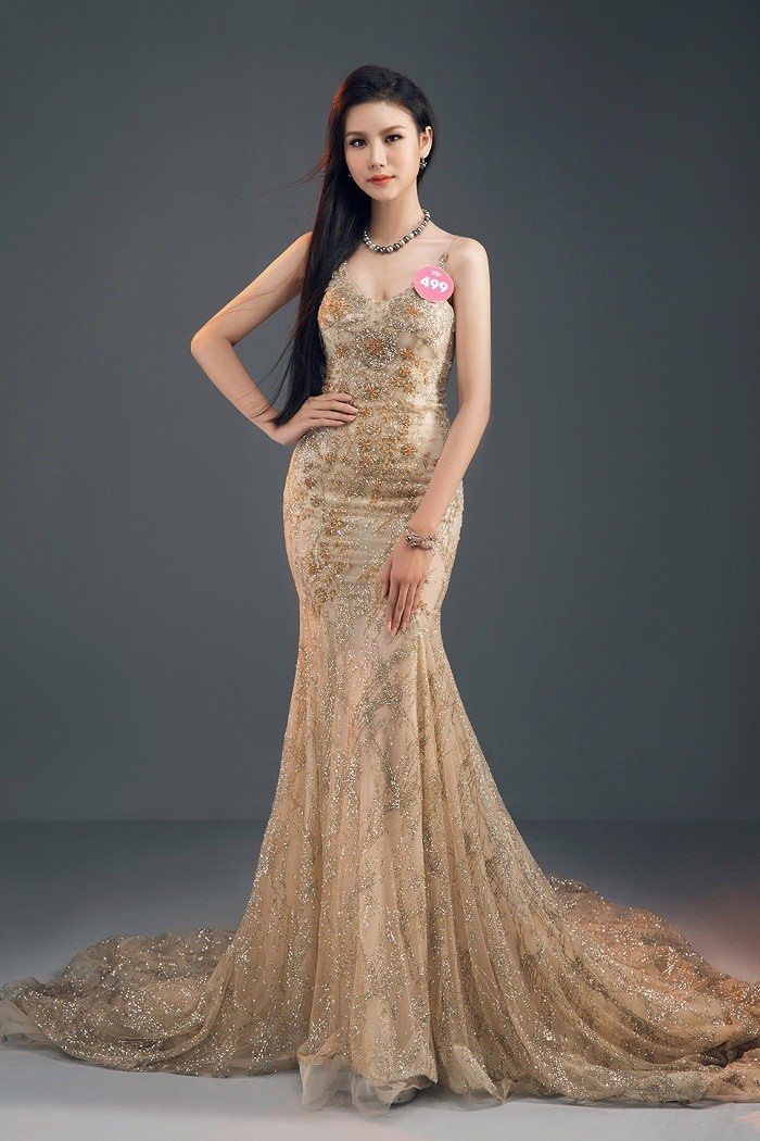 Thí sinh HHVN 2018 diện đầm dạ hội, đeo trang sức ngọc trai đẳng cấp - ảnh 8