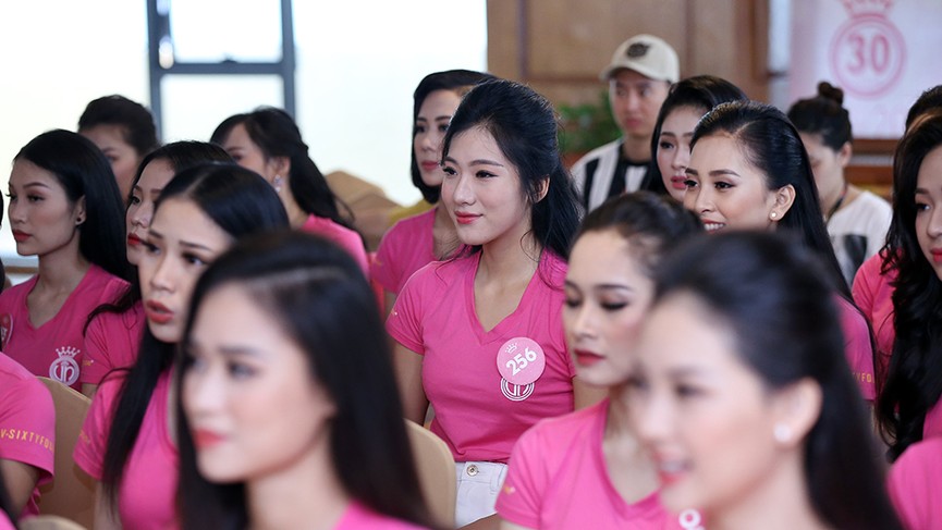 Thí sinh HHVN bật khóc khi nghe NSND Hồng Lựu hát ví dặm - ảnh 3