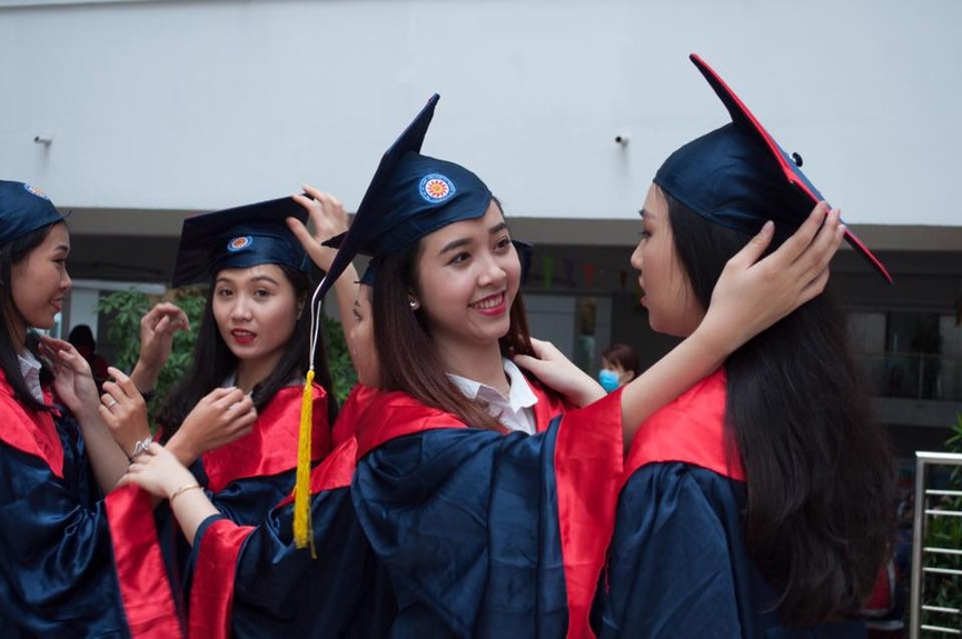 Ngắm loạt ảnh ‘ngọt như mật’ của Á hậu 2 Nguyễn Thị Thúy An - ảnh 5