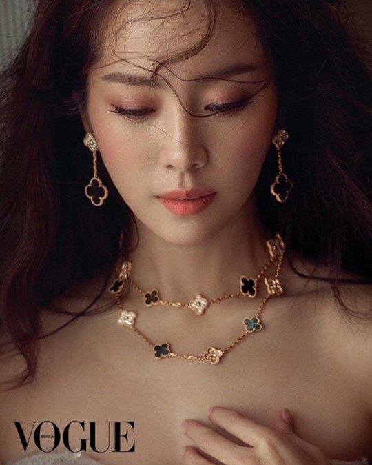 Dàn mỹ nhân xứ Hàn siêu gợi cảm giữa nắng hè - ảnh 9