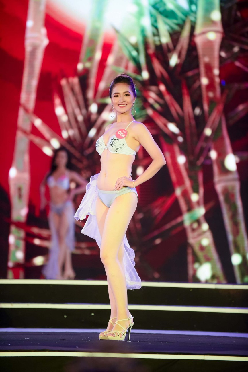 Thí sinh phía Bắc HHVN 2018 gợi cảm với bikini - ảnh 5