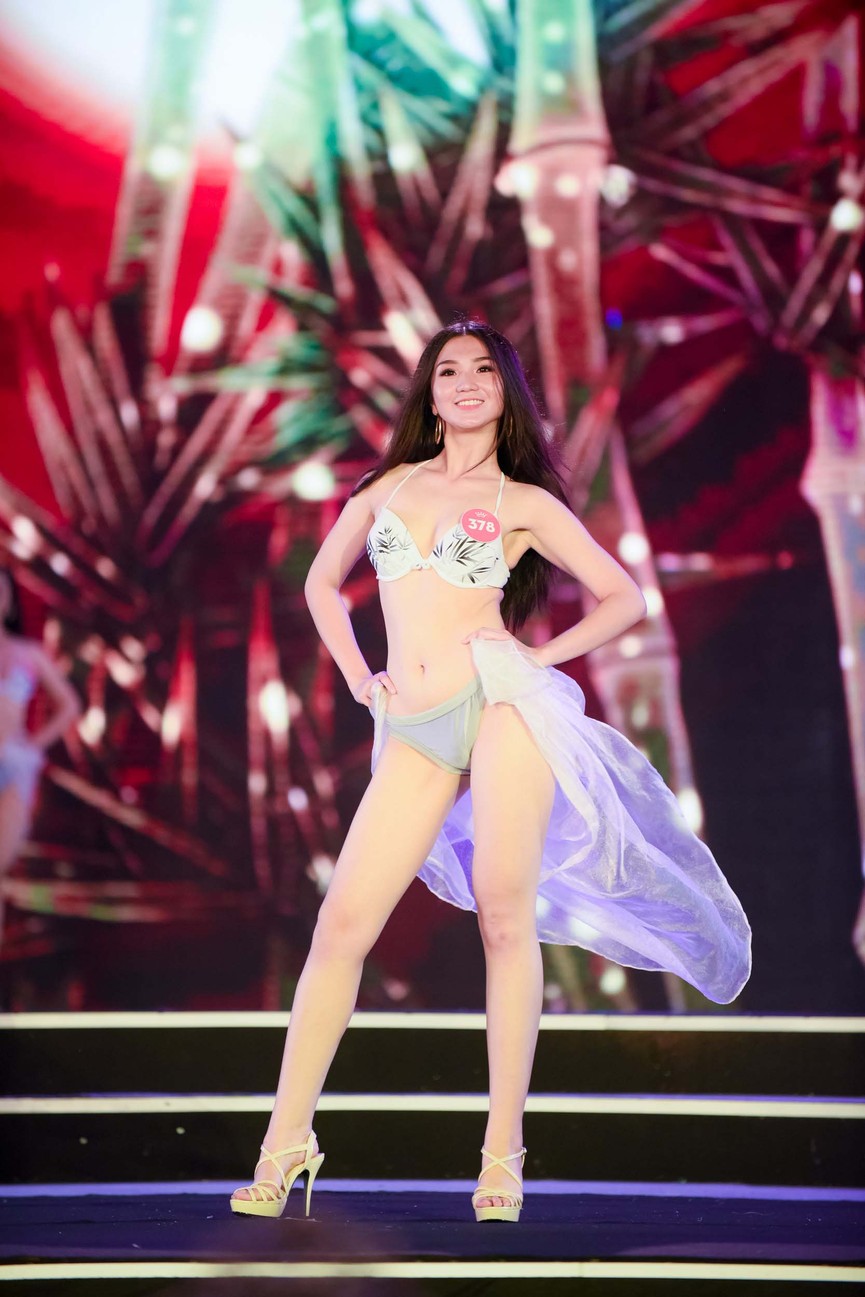 Thí sinh phía Bắc HHVN 2018 gợi cảm với bikini - ảnh 16