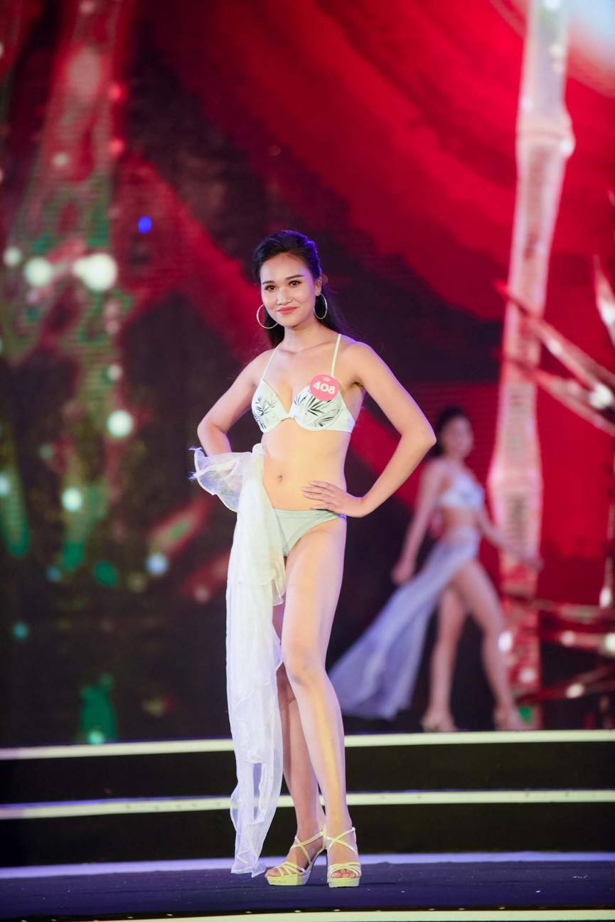 Thí sinh phía Bắc HHVN 2018 gợi cảm với bikini - ảnh 18