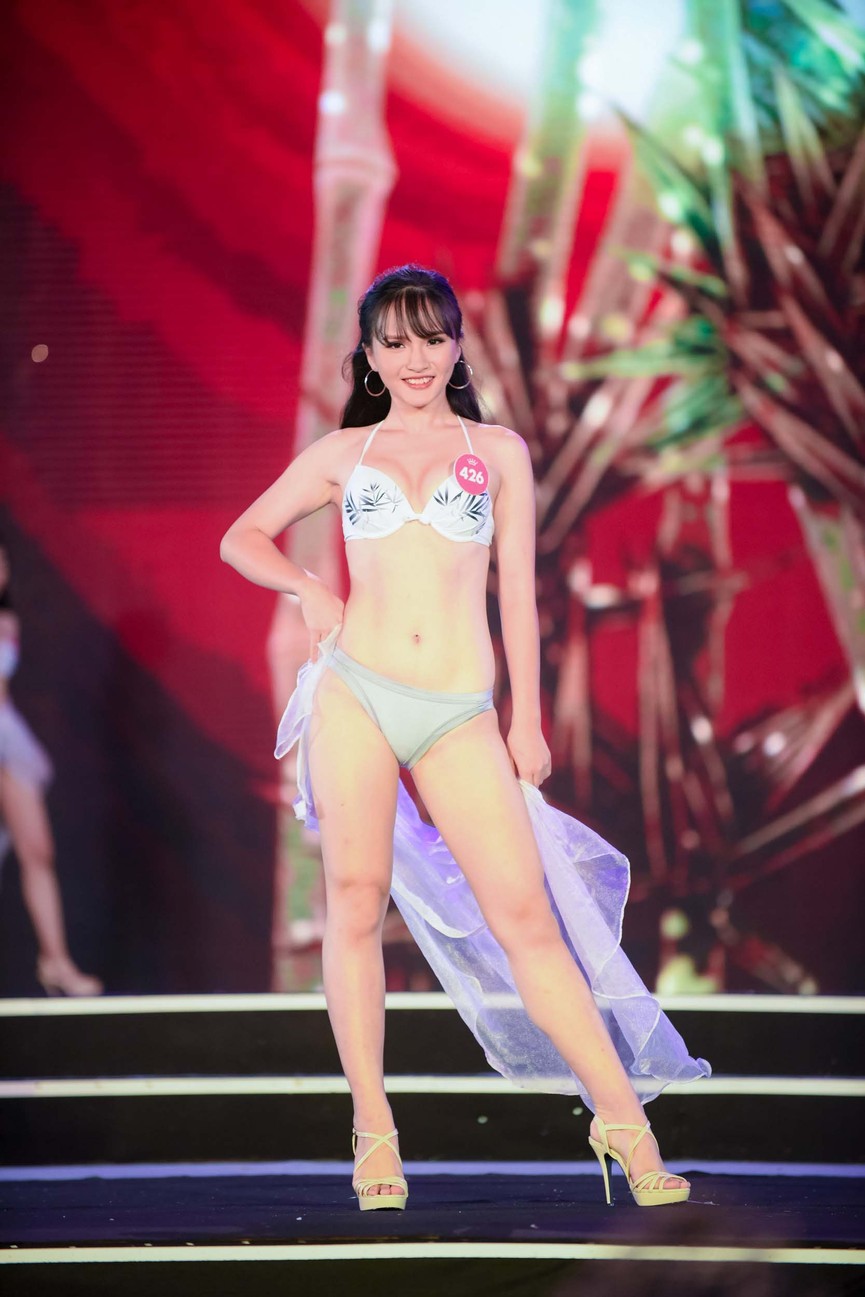 Thí sinh phía Bắc HHVN 2018 gợi cảm với bikini - ảnh 19