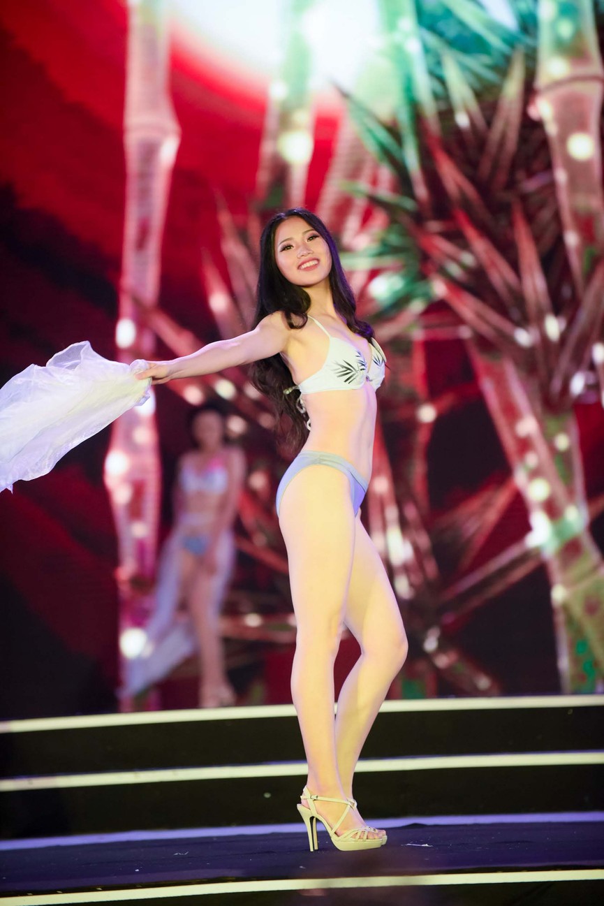 Thí sinh phía Bắc HHVN 2018 gợi cảm với bikini - ảnh 23