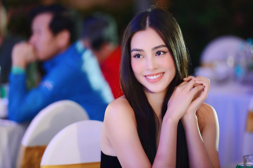 Dàn Hoa hậu, Á hậu gợi cảm tại đêm gala trao giải Tiền Phong Championship 2020 - ảnh 2