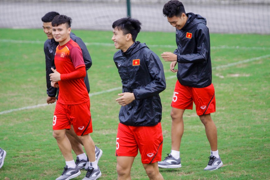U23 Việt Nam vui cười trước đại chiến với U23 Thái Lan - ảnh 10
