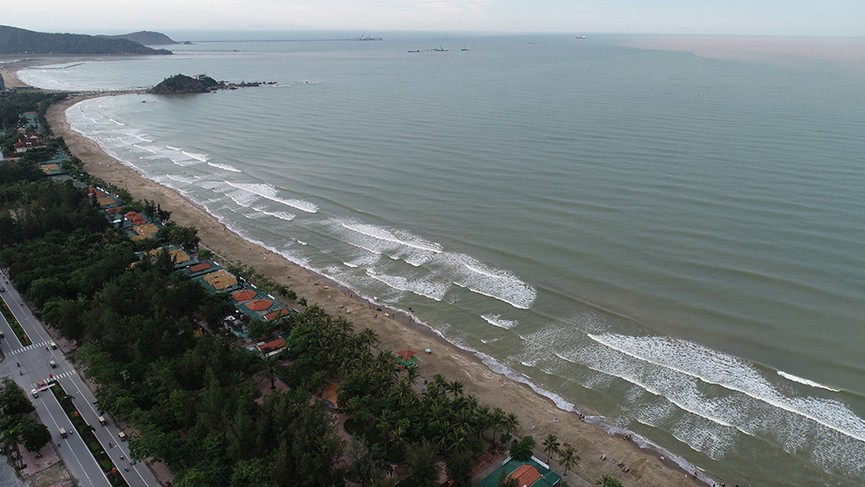 Bãi biển Cửa Lò tuyệt đẹp trước đêm Chung khảo phía Bắc HHVN 2018 - ảnh 2