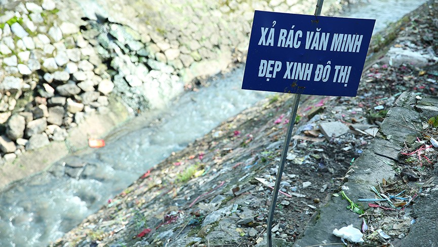Thâm nhập nơi nhiều rác nhất quận trung tâm Thủ đô - ảnh 7
