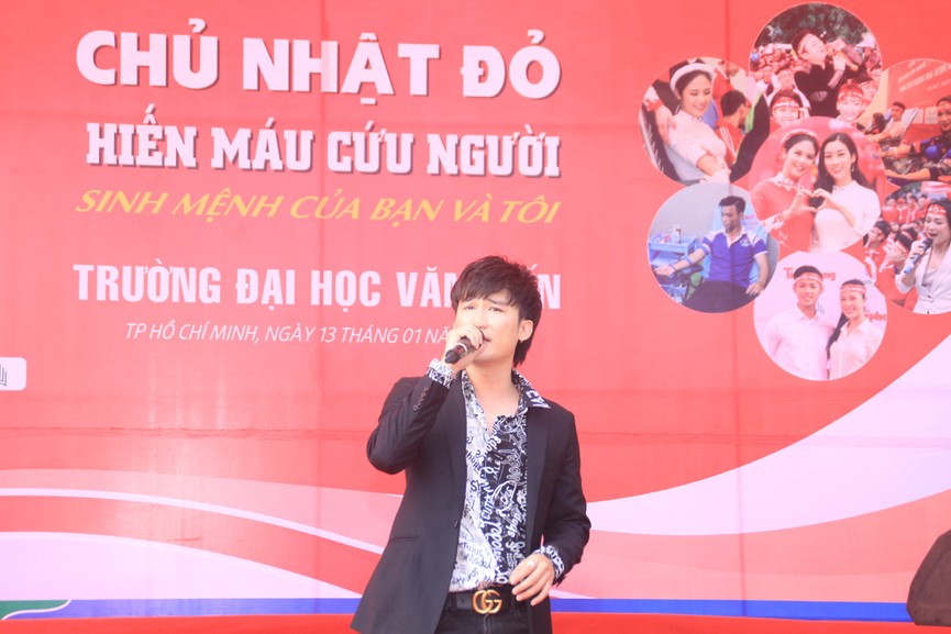 Chí Thiện, Tim, Phạm Trưởng... khuấy động Chủ nhật Đỏ 2019 - ảnh 6