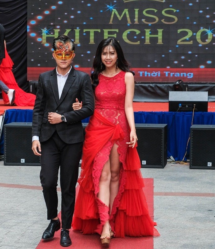 TOP 20 Miss HUTECH rạng ngời trong trang phục thời trang - ảnh 14