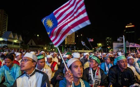 Người Hồi giáo tham gia sự kiện "Cầu nguyện cho Malaysia" ở Kuala Lumpur vào thứ sáu vừa qua.