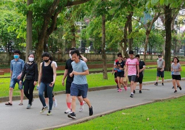 Người dân sắp được tập thể dục trở lại ở Công viên Thống nhất (Hai Bà Trưng, Hà Nội).