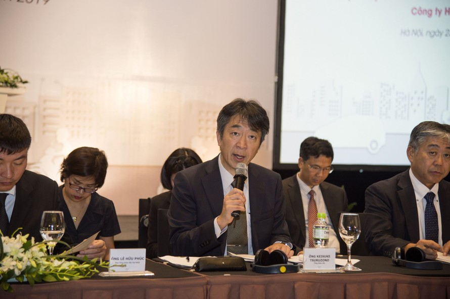 Tân Tổng Giám đốc Keisuke Tsuruzono trả lời câu hỏi trong buổi lễ tổng kết năm tài chính 2019 của Honda Việt Nam.