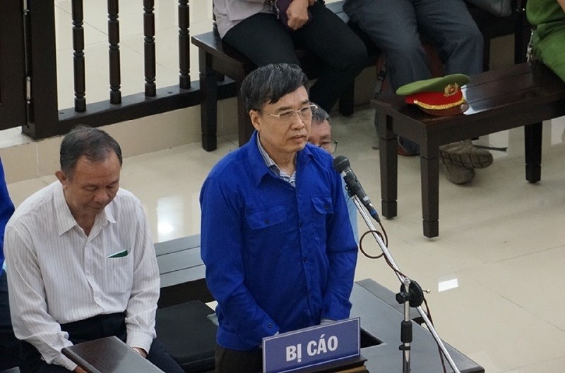 Ông Lê Bạch Hồng bị đề nghị nhận 8 - 9 năm tù.