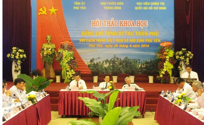 Hội thảo khoa học "Tổng Bí thư Trần Phú với Cách mạng Việt Nam và nơi sinh Phú Yên." (Ảnh: Bang Nhiệm/TTXVN) 