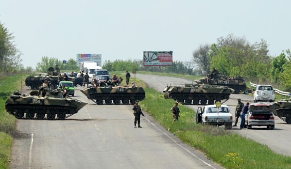 Bị 30.000 binh sĩ Ukraine bao vây, Sloviansk trước trận đánh lớn