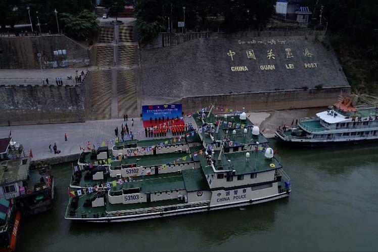 Các tàu tuần tra của Trung Quốc tại cảng Guan Lei trên sông Lan Thương – tên gọi của Trung Quốc đối với phần sông Mekong chảy qua lãnh thổ nước này. Ảnh: Chinamil 