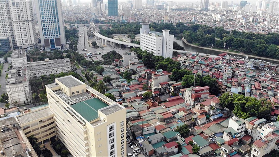 Theo dự kiến có khoảng hơn 2.300 hộ dân phải di dời khỏi khu vực để phục vụ tuyến đường “đắt nhất hành tinh”. Ảnh: Hoàng Mạnh Thắng
