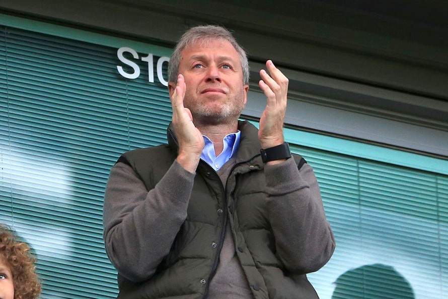 Tỷ phú Roman Abramovich muốn Chelsea sớm trở lại như mùa trước. 