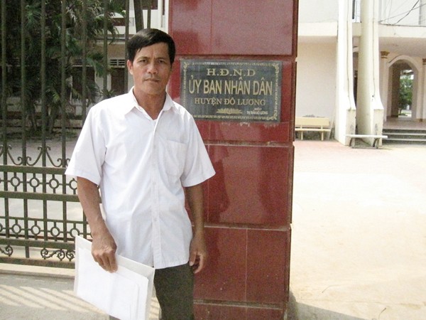 Ông Trần Doãn Kiều nhiều lần lên UBND huyện Đô Lương thúc giục hủy quyết định xử phạt ông