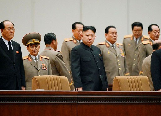 Tân lãnh đạo CHDCND Triều Tiên Kim Jong Un cùng các quan chức cấp cao trong buổi tưởng niệm
