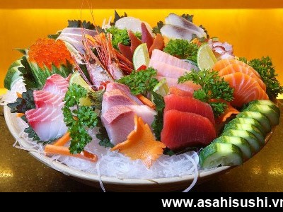 Giáng sinh ấm cúng tại nhà hàng Triều Nhật Asahi Sushi