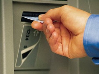 Giám sát chặt an ninh thẻ và máy ATM