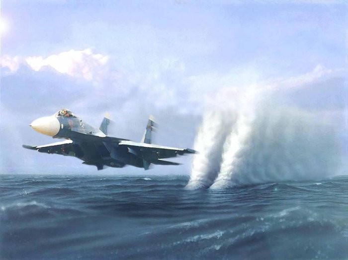 Không quân hải quân tác chiến trên biển thế nào?