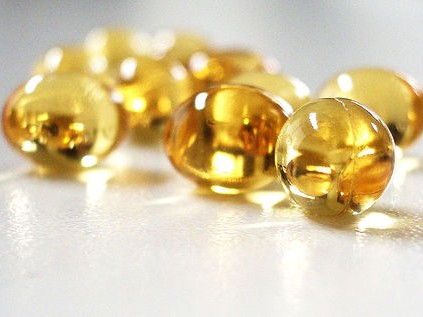 Vitamin E giảm cơn đau tiền mãn kinh
