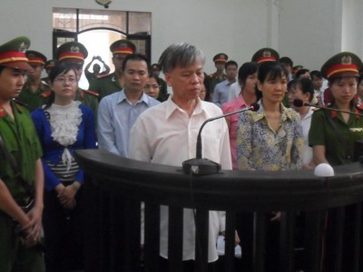 Xét xử 9 cựu cán bộ VietinBank Trà Vinh