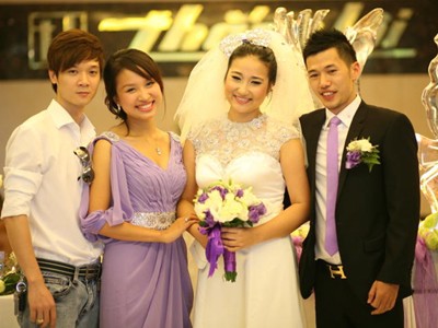 Vợ chồng Thanh Vân rạng ngời trong đám cưới