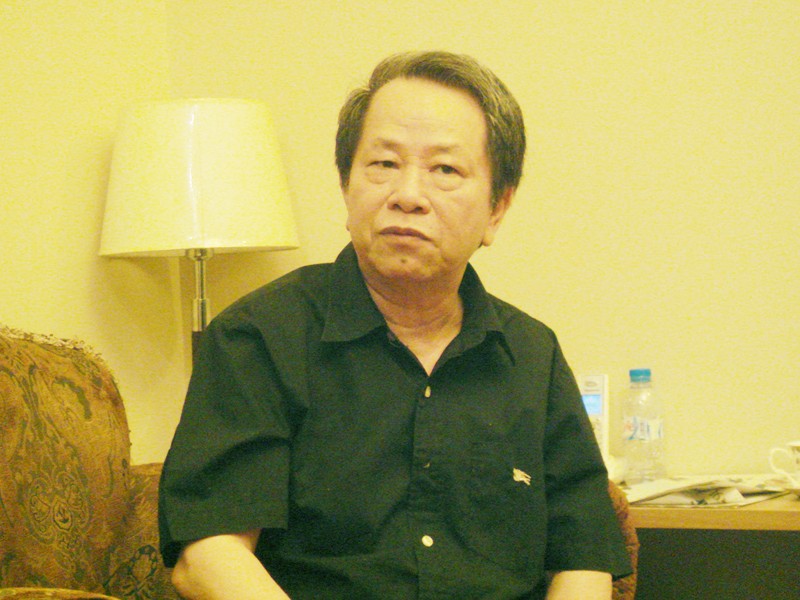 Ông Nguyễn Trần Bạt