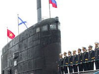 Khám phá tàu ngầm 'Hố đen đại dương'