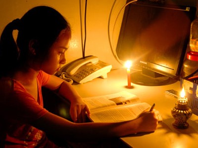 Hà Nội tiếp tục thiếu điện trong năm 2012
