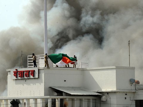 Cháy tòa nhà chính phủ ở Ấn Độ