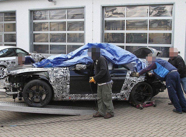 2012 BMW M6 'tử nạn' trên đường thử