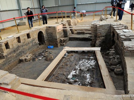 Lăng mộ gần 1.400 tuổi của hoàng đế Trung Hoa
