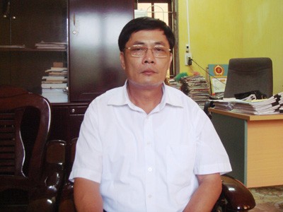 Ông Nguyễn Hồng Bảy tại Phòng Công Thương, huyện Kỳ Sơn