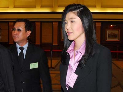 Chân dung 'nữ tướng' xinh đẹp tranh cử thủ tướng Thái