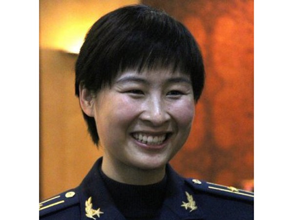 Nữ phi hành gia Trung Quốc đầu tiên vào vũ trụ
