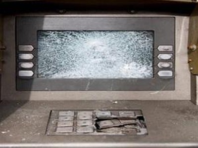 Phá cây ATM, trộm hơn nửa tỷ đồng