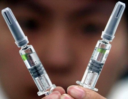 3 trẻ cấp cứu sau tiêm phòng vắc- xin